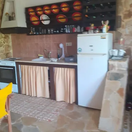 Thodis Villa's Karianí