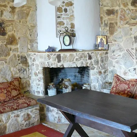 Thodis Villa's فيلة Karianí