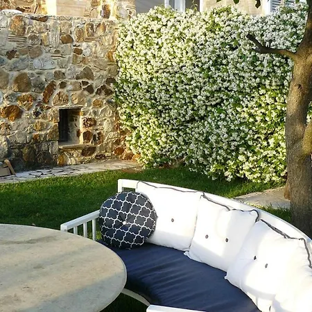 Thodis Villa's فيلة *