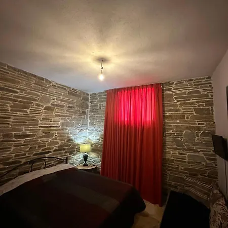 Villa Thodis Villa's *