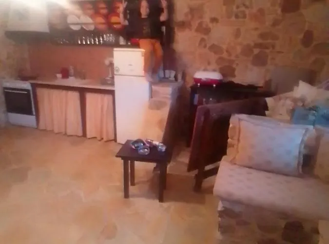 Thodis Villa's Karianí