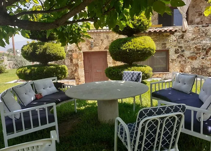 Thodis Villa's Villa Karianí