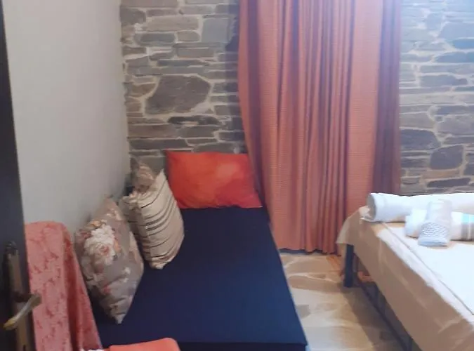 Thodis Villa's Villa Karianí