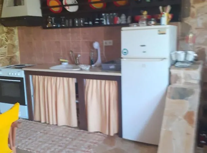 Thodis Villa's Karianí