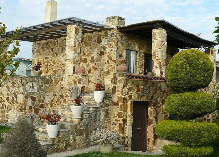 Thodis Villa's Karianí